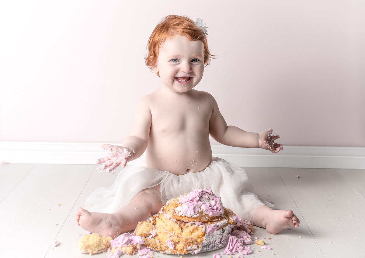 Connect Photography | cake-smash photography | Runcorn